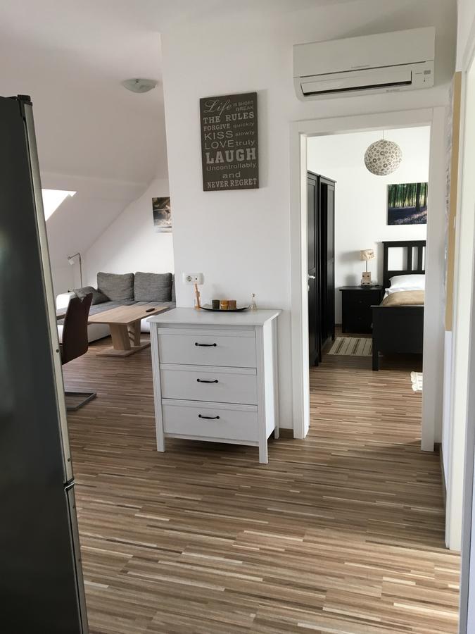 Apartments Avio Zgornji Brnik المظهر الخارجي الصورة